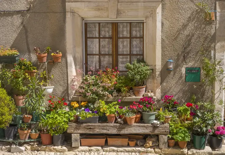 Villaggio di Benitses 1 benitses corfu grecia