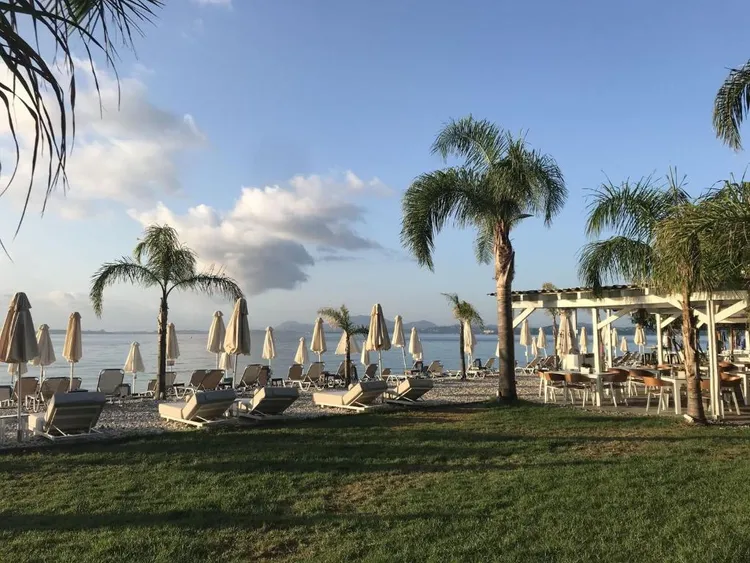 Villaggio di Barbati 3 Bohemia Beach House comfortable villa on the beautiful North East coast