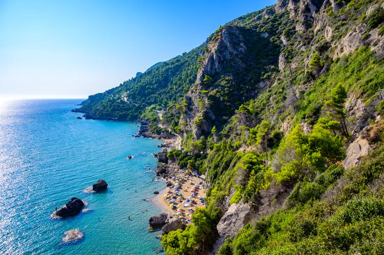 Le migliori spiagge di Corfù 14 spiaggia myrtiotissa corfu grecia